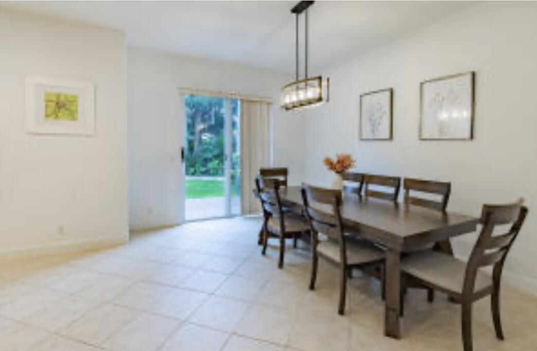 2812 Eagle Rock Circle 902