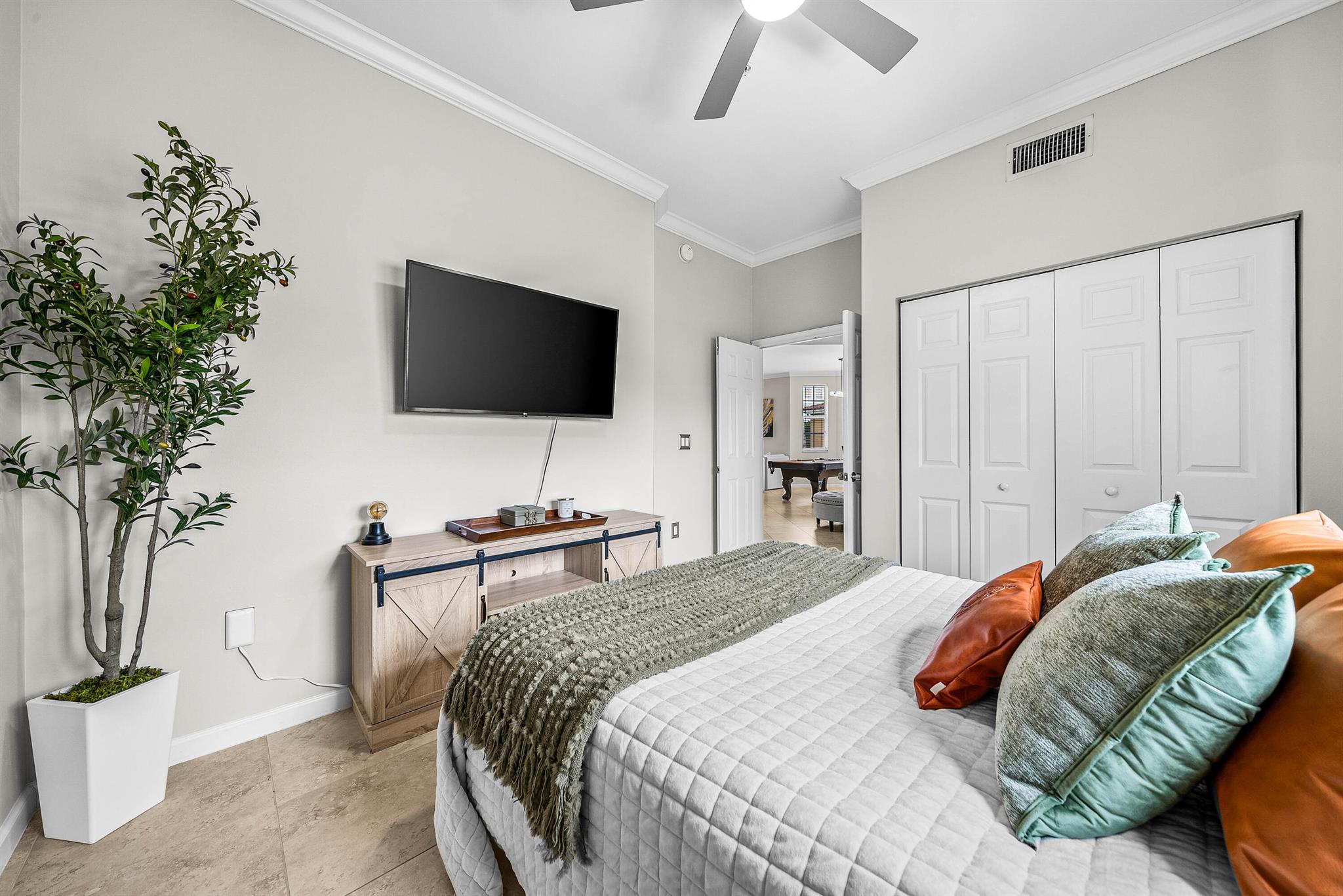 11720 Saint Andrews Place 308