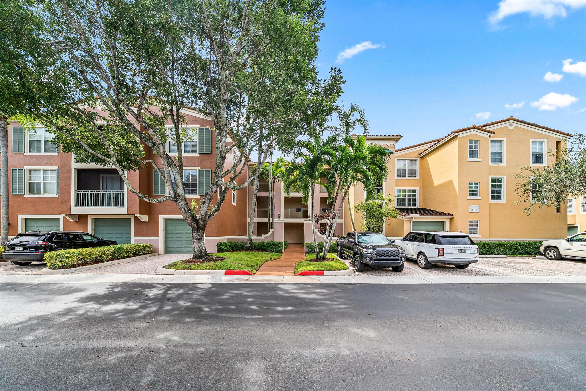 11720 Saint Andrews Place 308