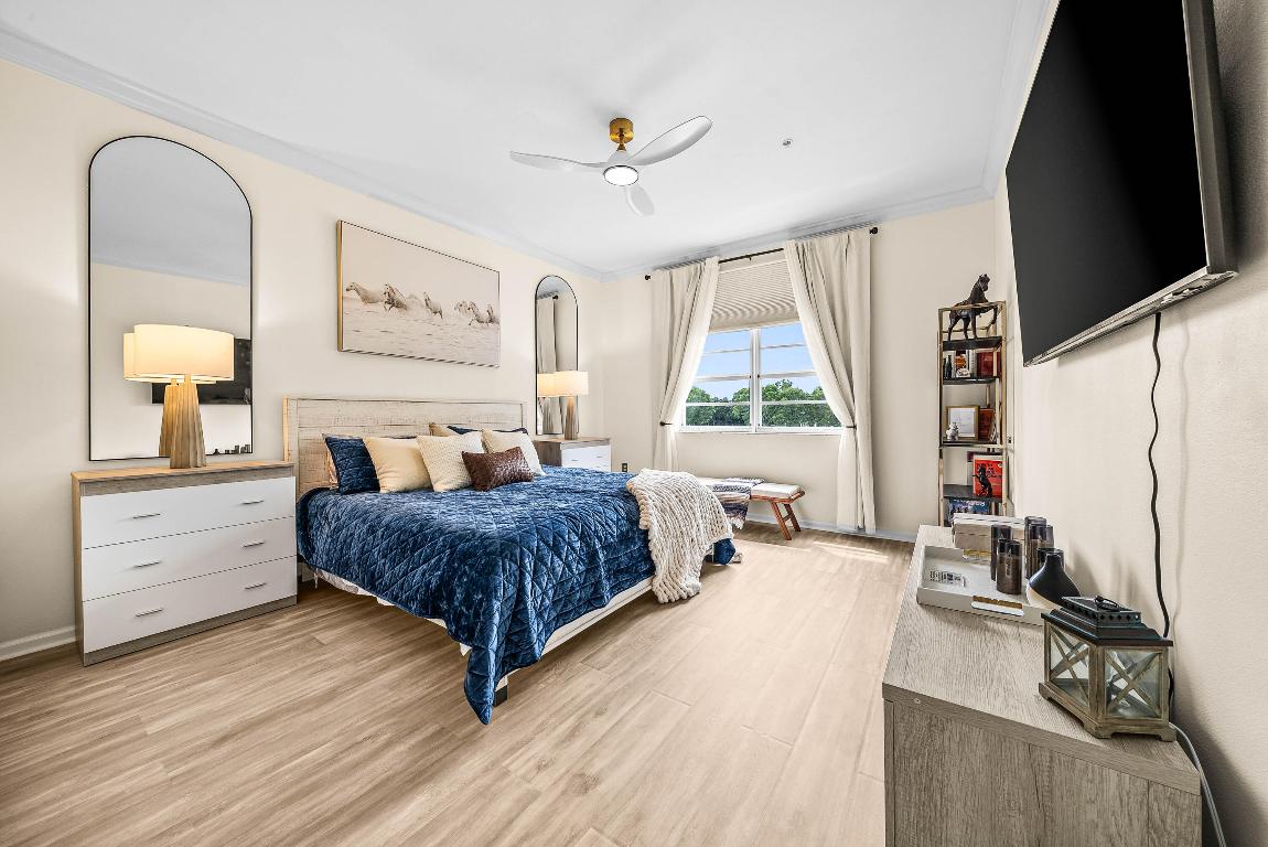 11720 Saint Andrews Place 308