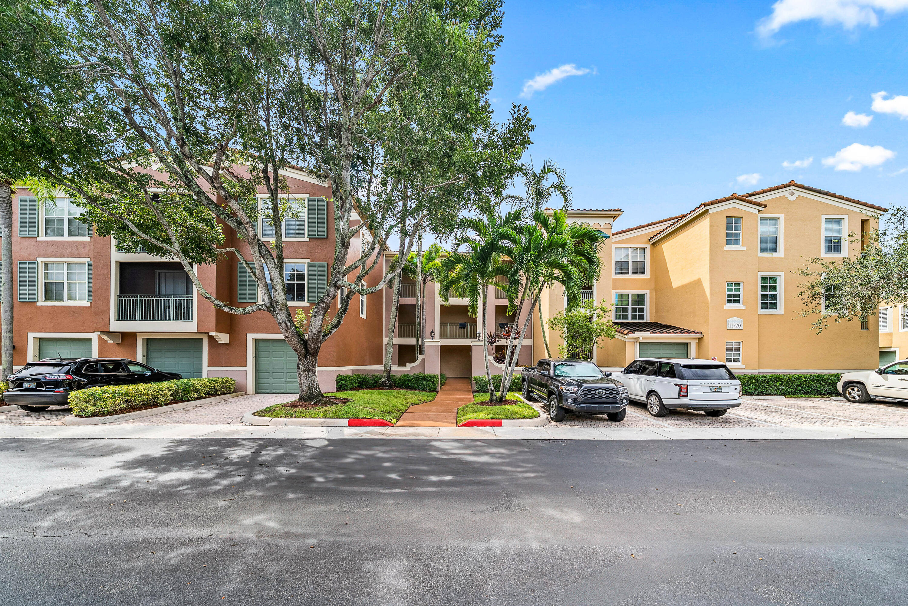 11720 Saint Andrews Place 308