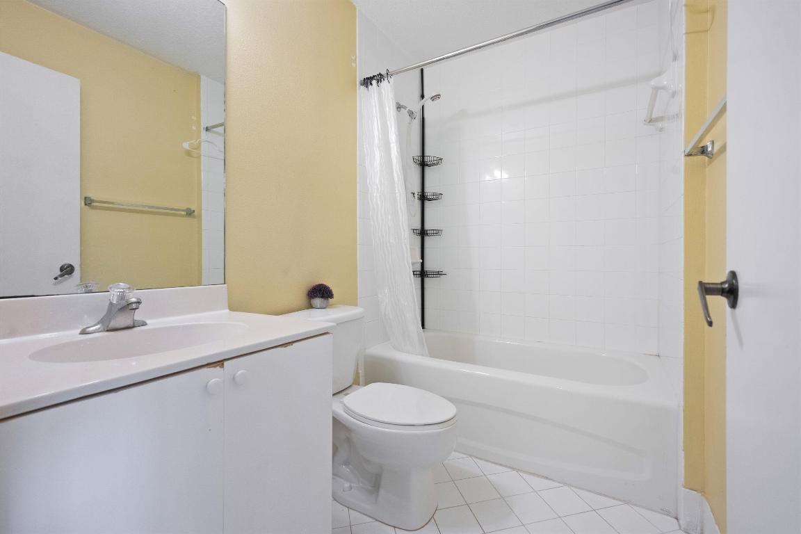 3504 Briar Bay Boulevard 202