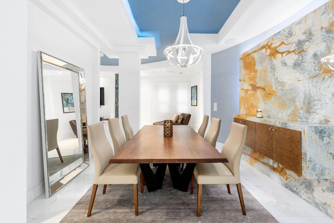 3917 S Le Jeune Road