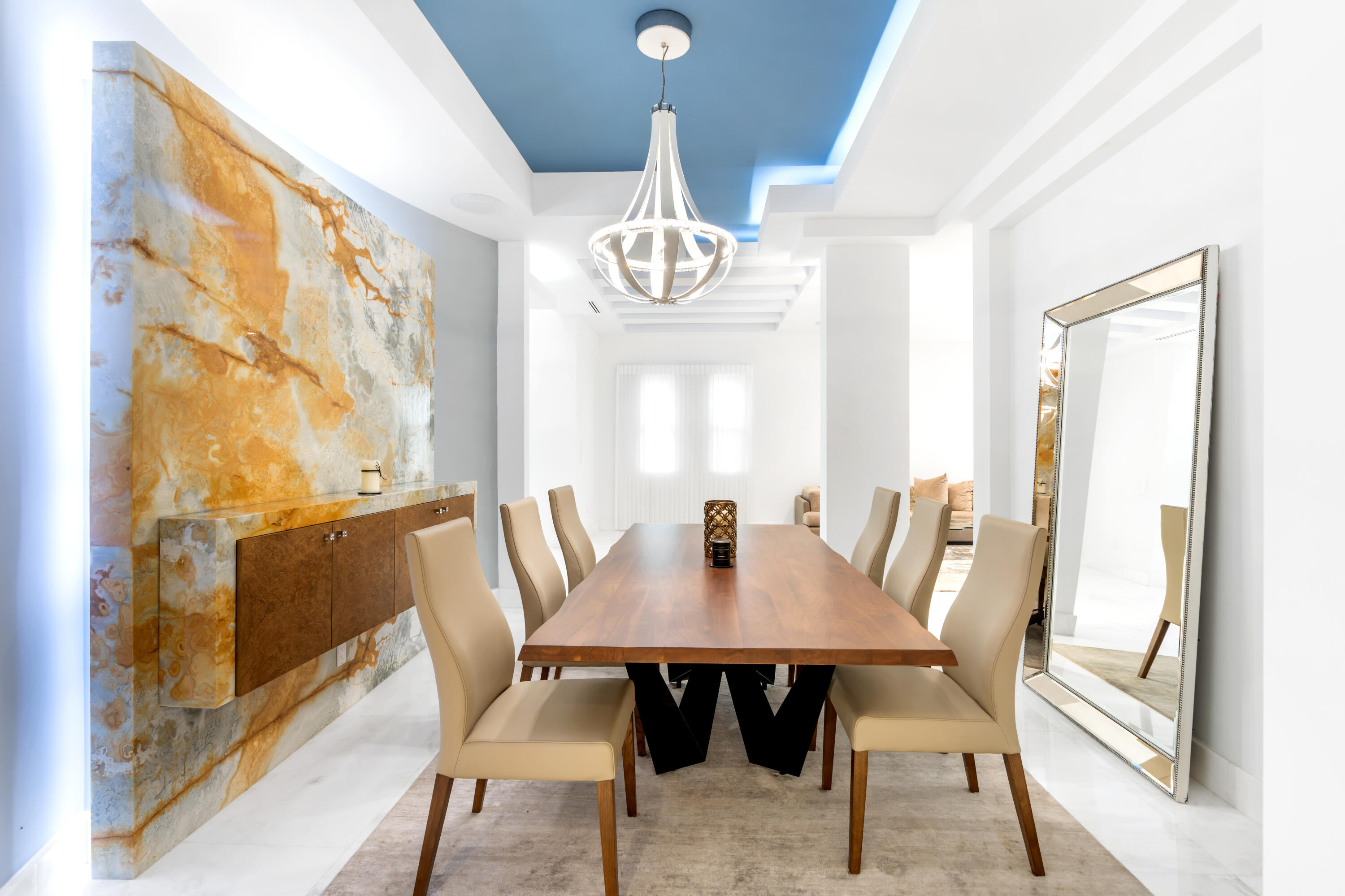 3917 S Le Jeune Road