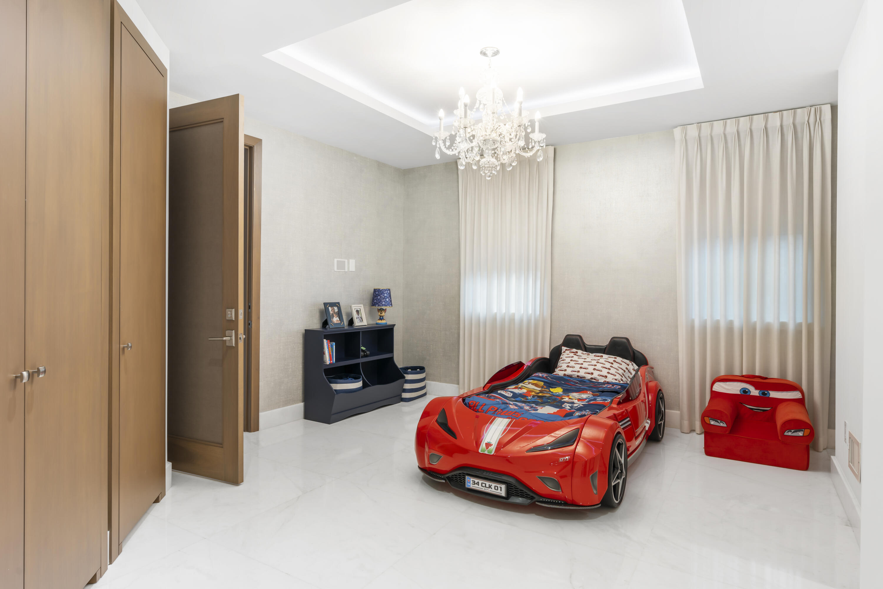 3917 S Le Jeune Road