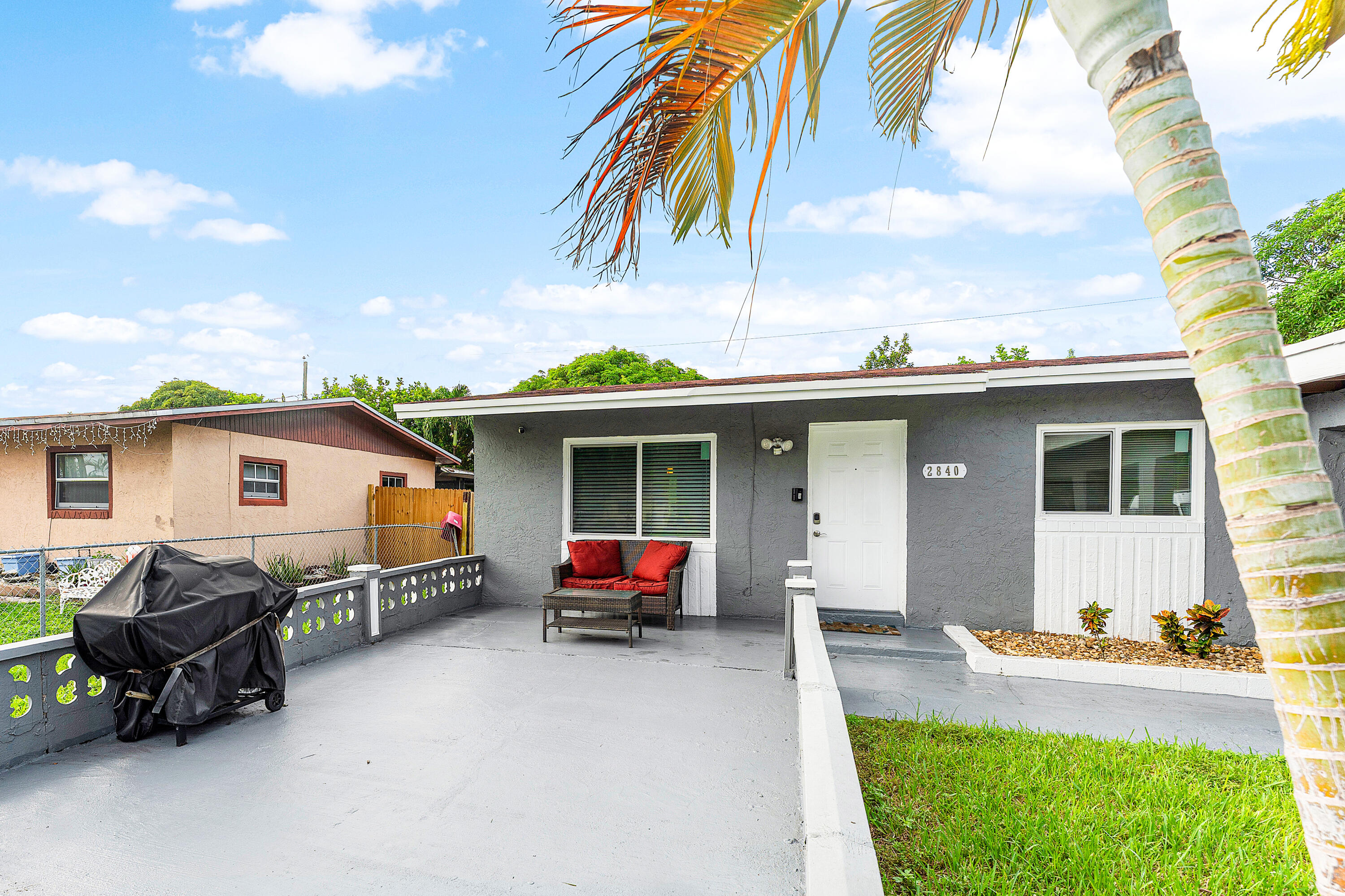 2840 NW 8th Street