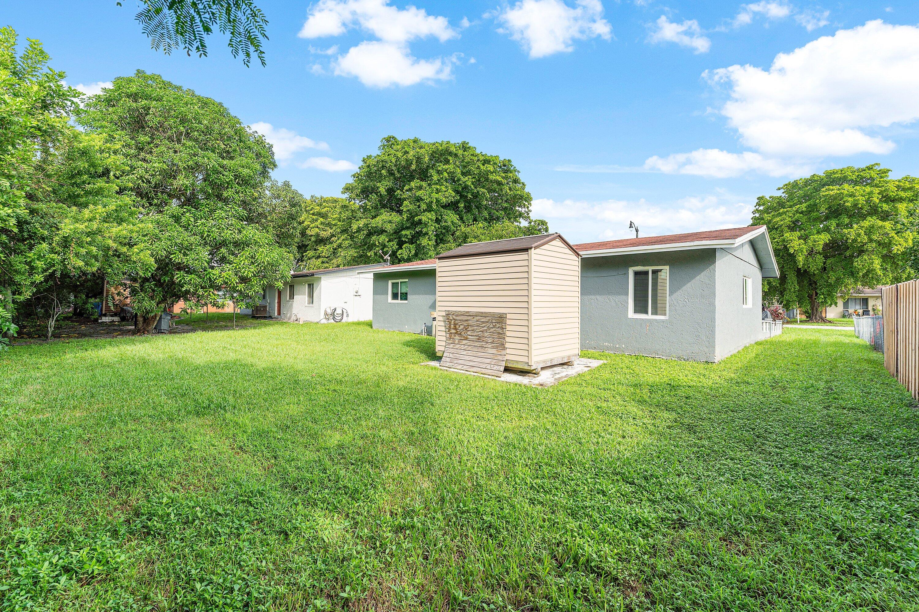 2840 NW 8th Street