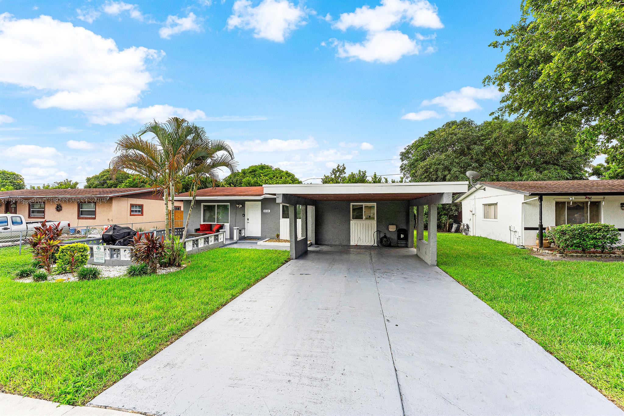 2840 NW 8th Street