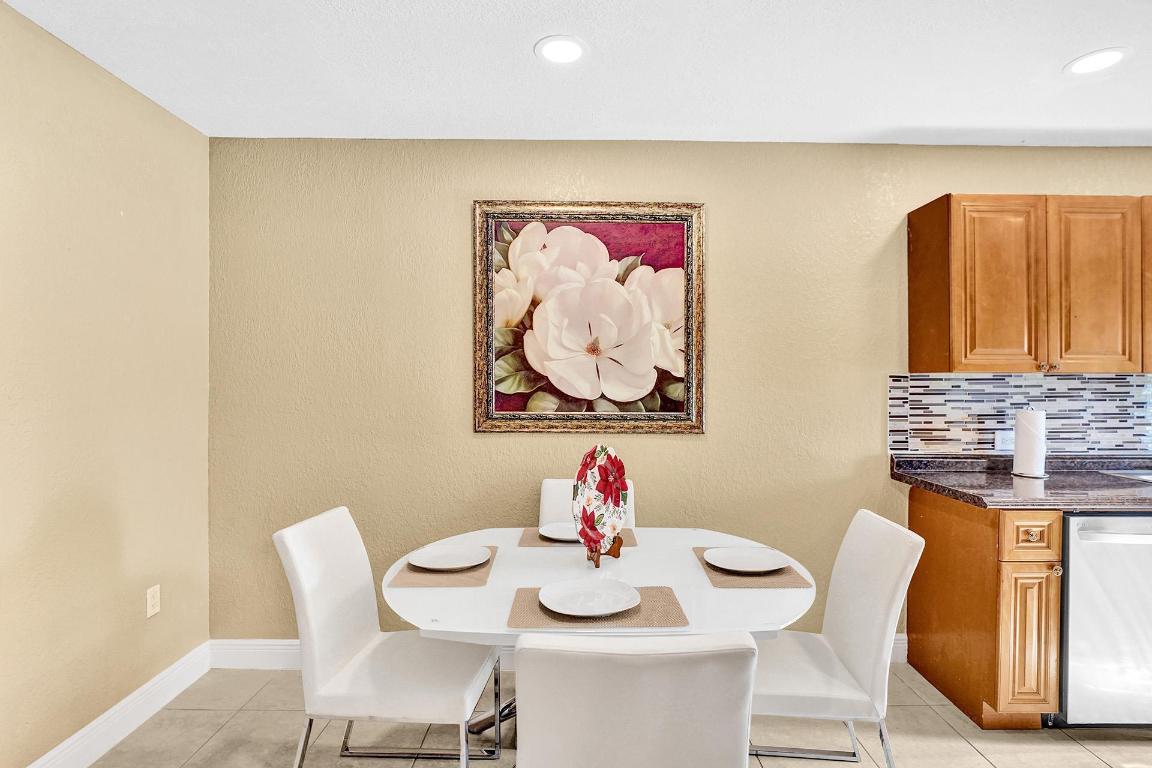 2349 Seminole Boulevard