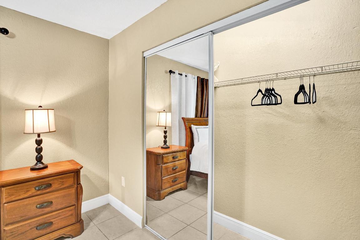 2349 Seminole Boulevard