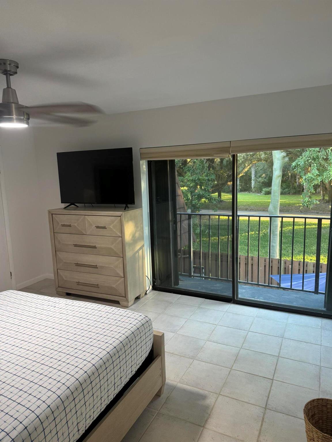 6111 SE Riverboat Drive