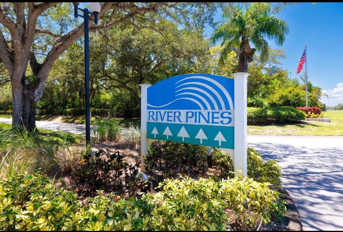 6111 SE Riverboat Drive