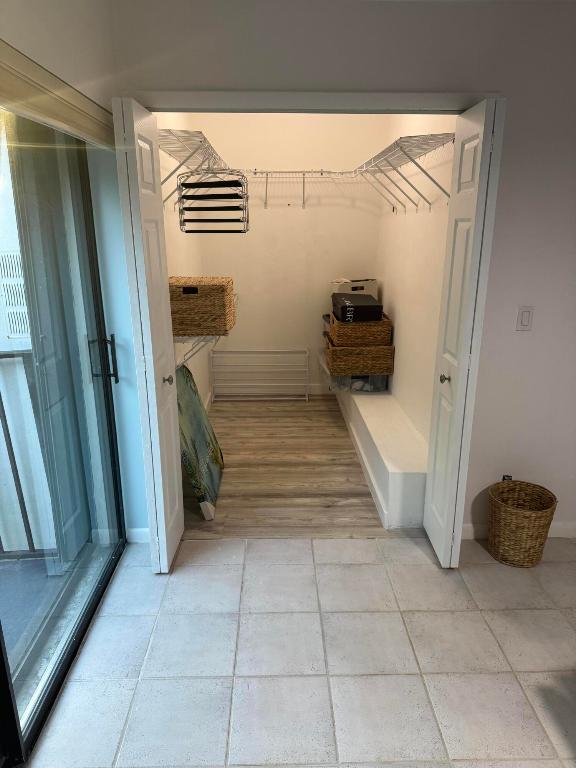 6111 SE Riverboat Drive