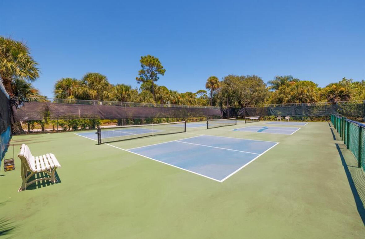 6111 SE Riverboat Drive