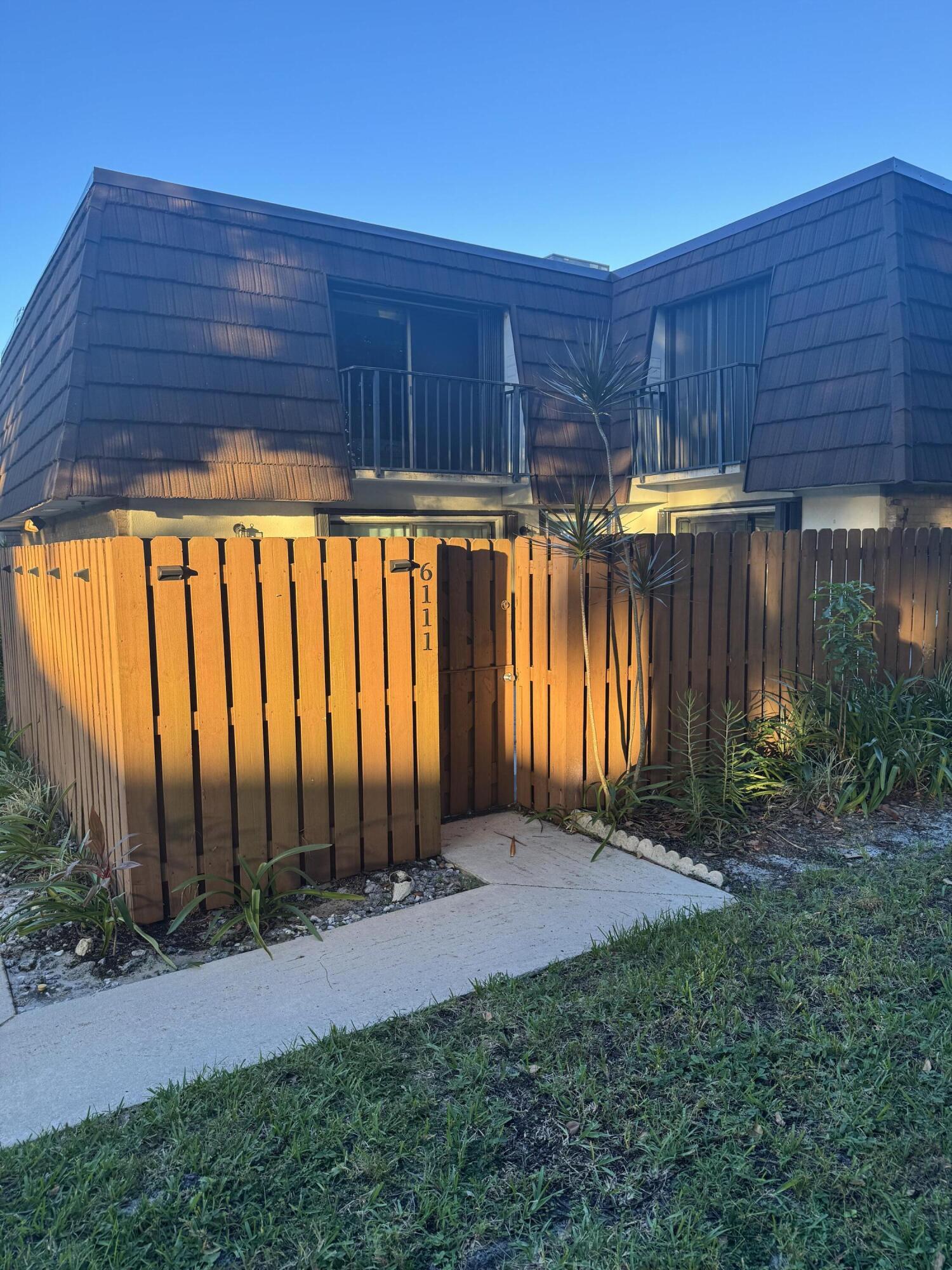 6111 SE Riverboat Drive