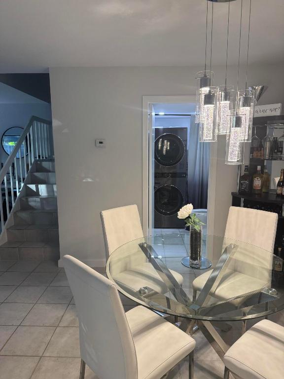 6111 SE Riverboat Drive