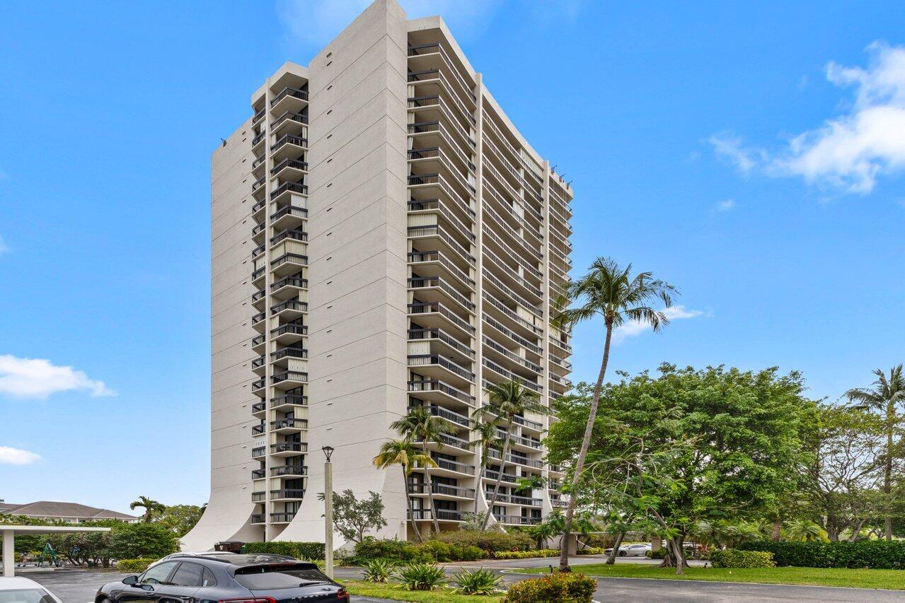 2400 Presidential Way 503