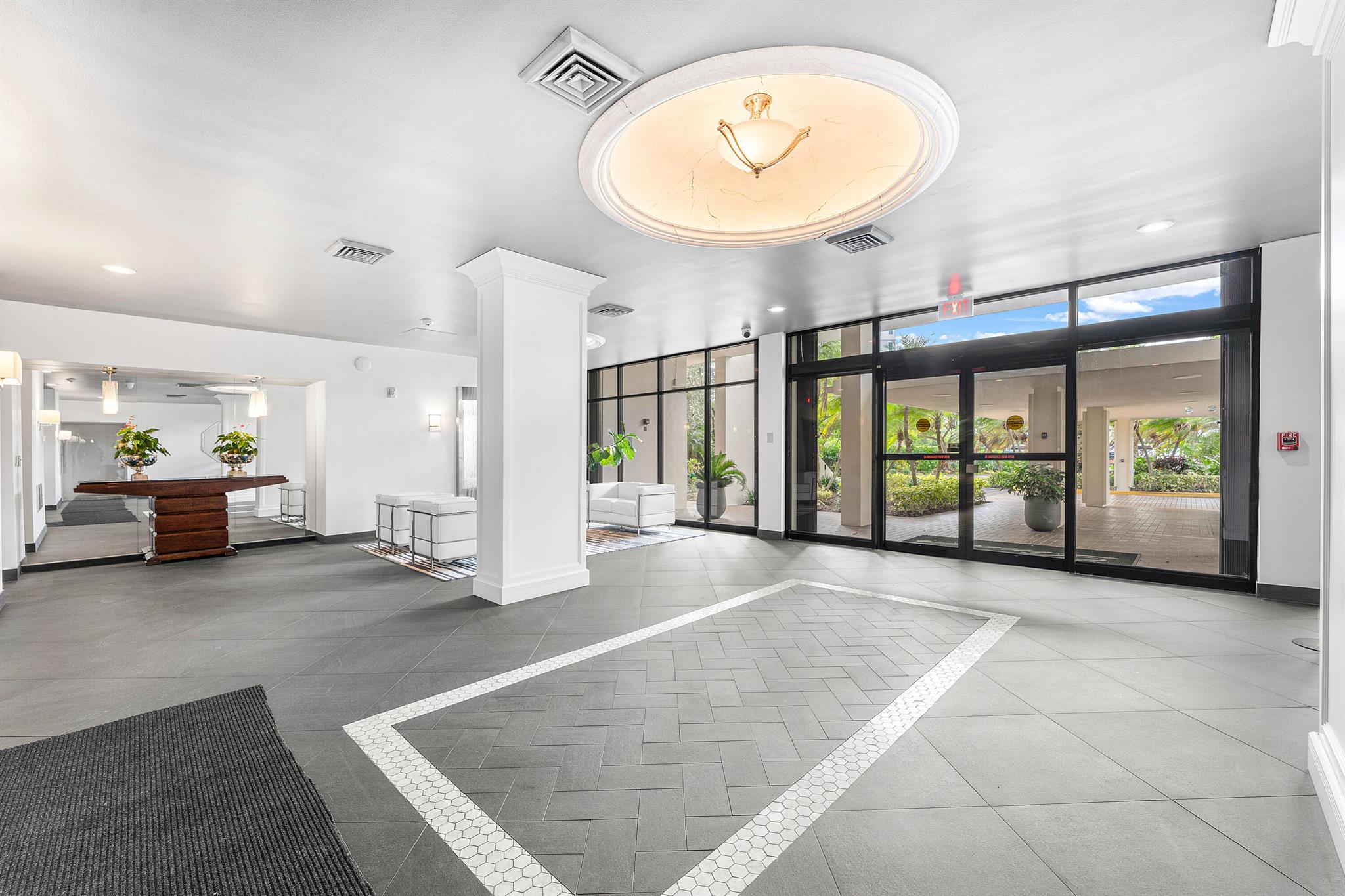 2400 Presidential Way 503