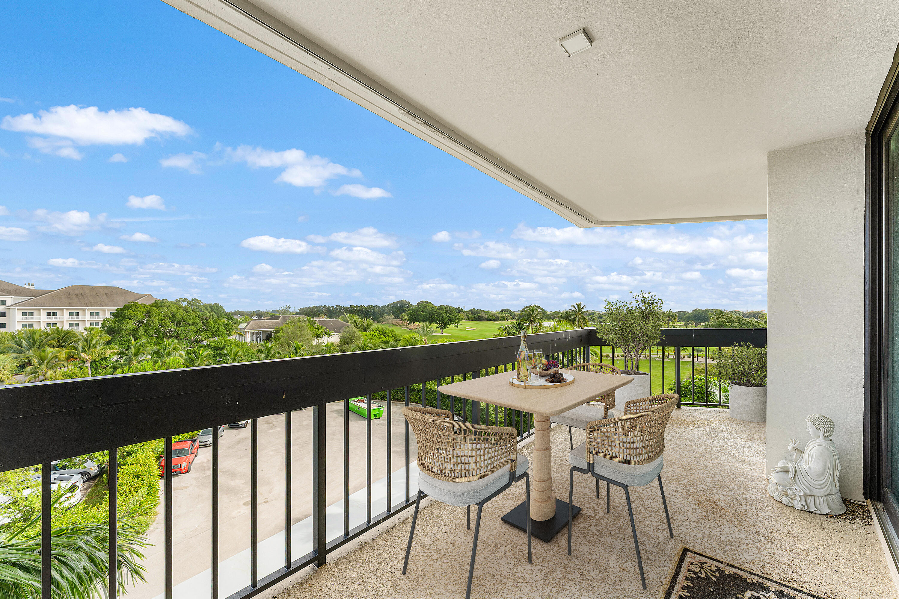 2400 Presidential Way 503