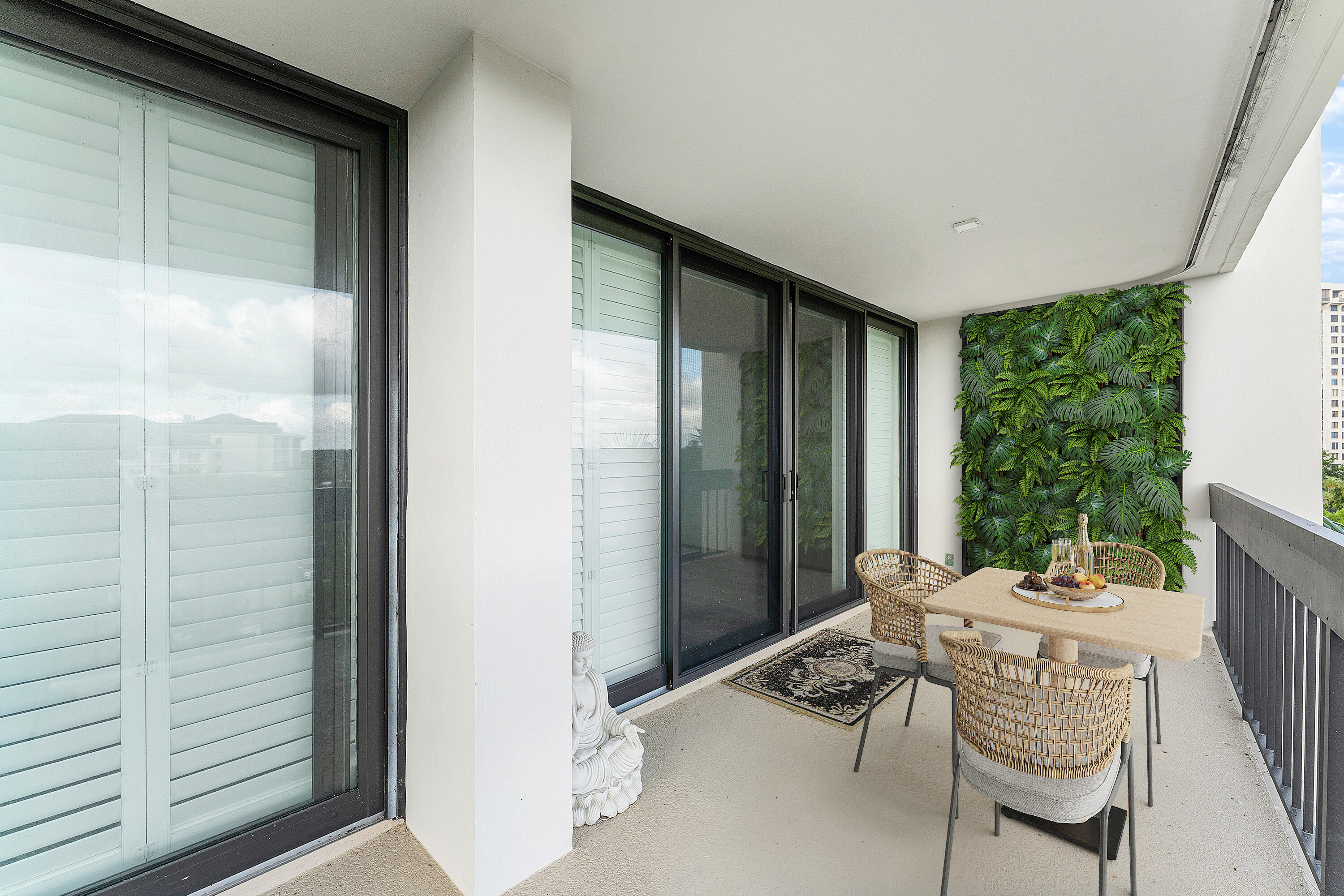 2400 Presidential Way 503