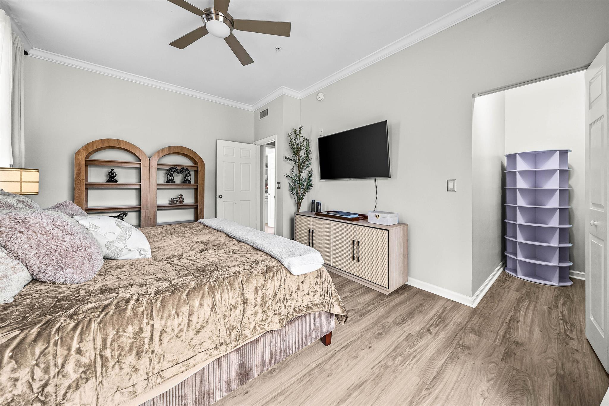 11720 Saint Andrews Place 308