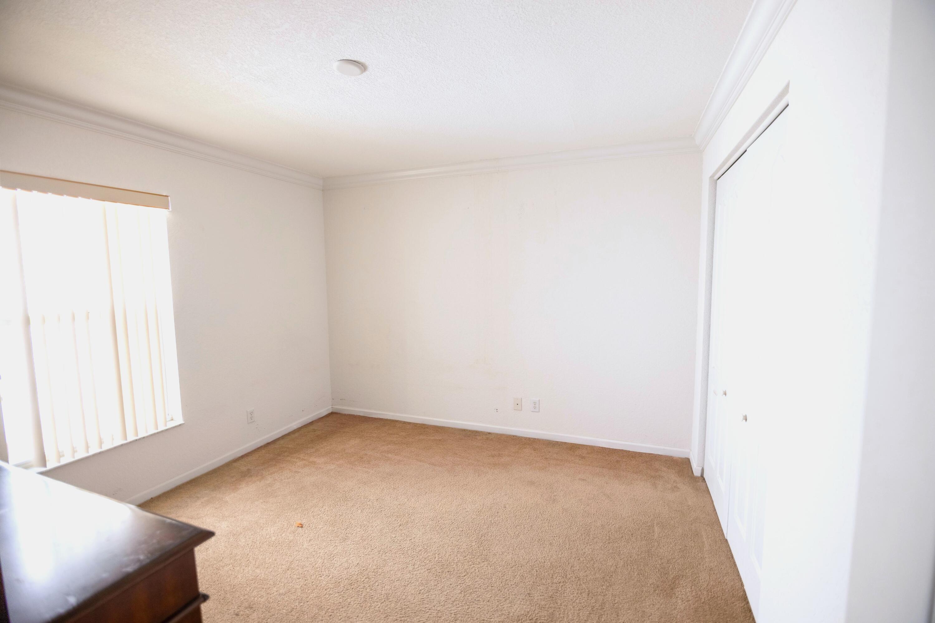 284 Berenger Walk