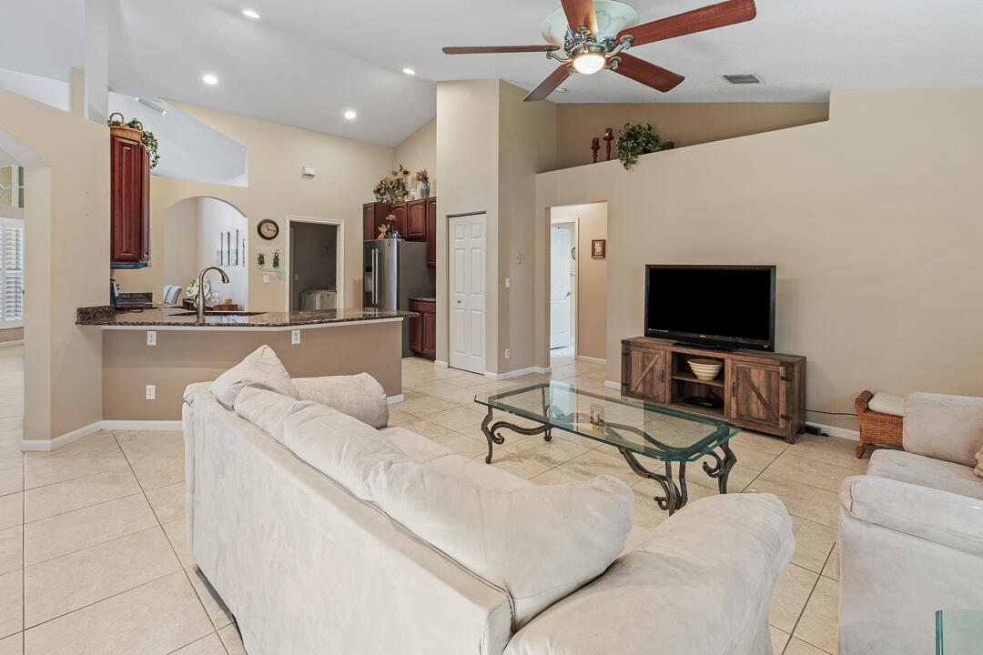 2691 SW Abel Street, Port St. Lucie