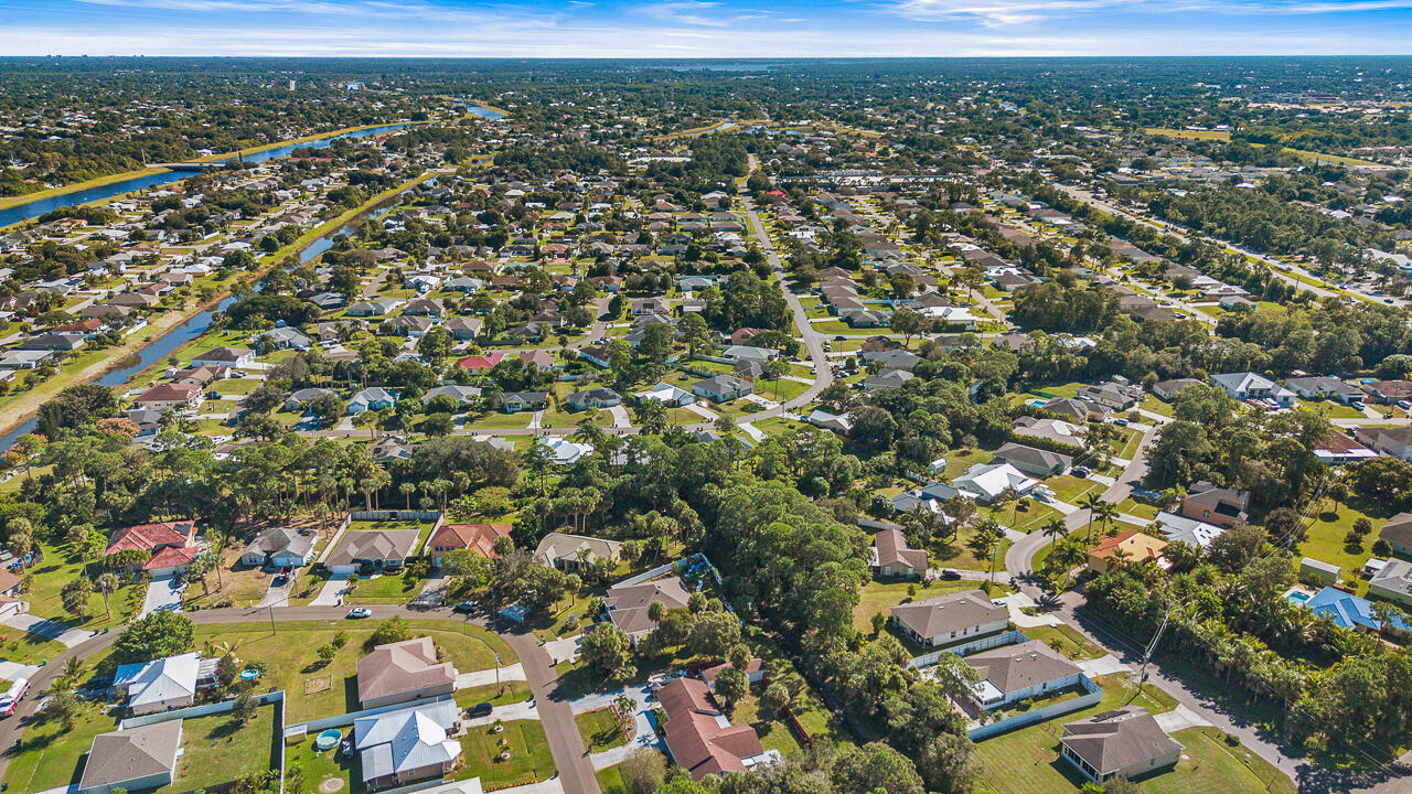 2691 SW Abel Street, Port St. Lucie