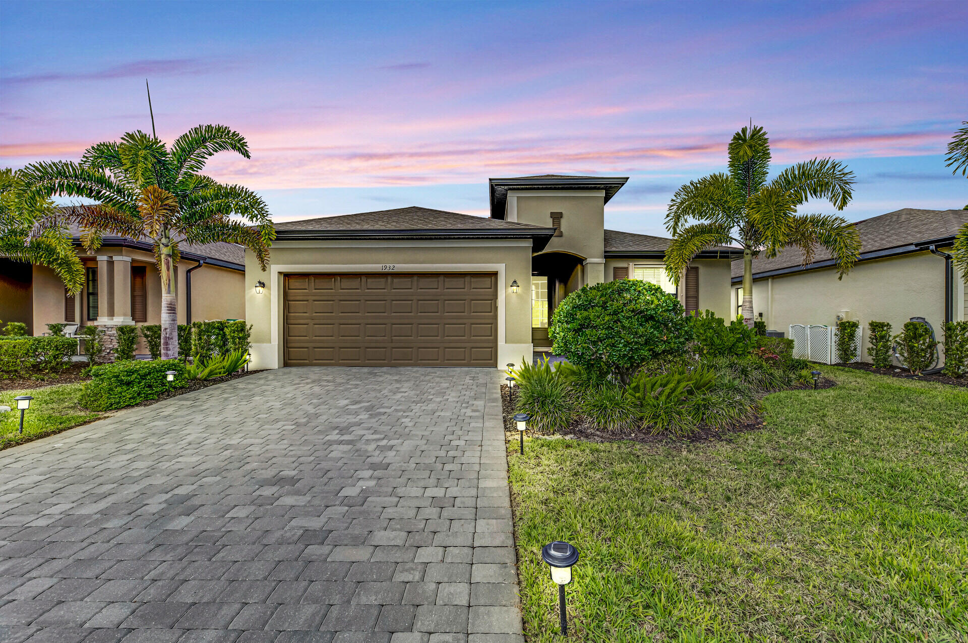 1932 W Isles Road