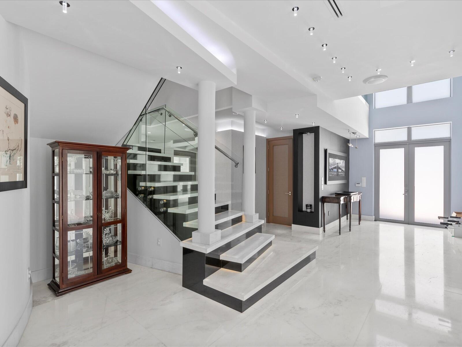 3917 S Le Jeune Road