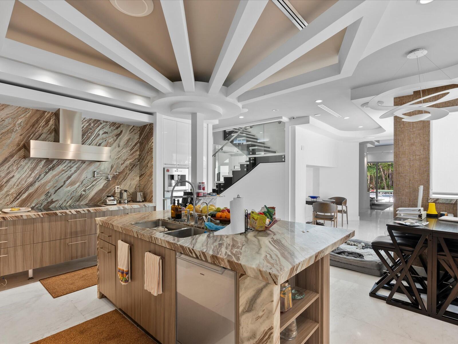 3917 S Le Jeune Road