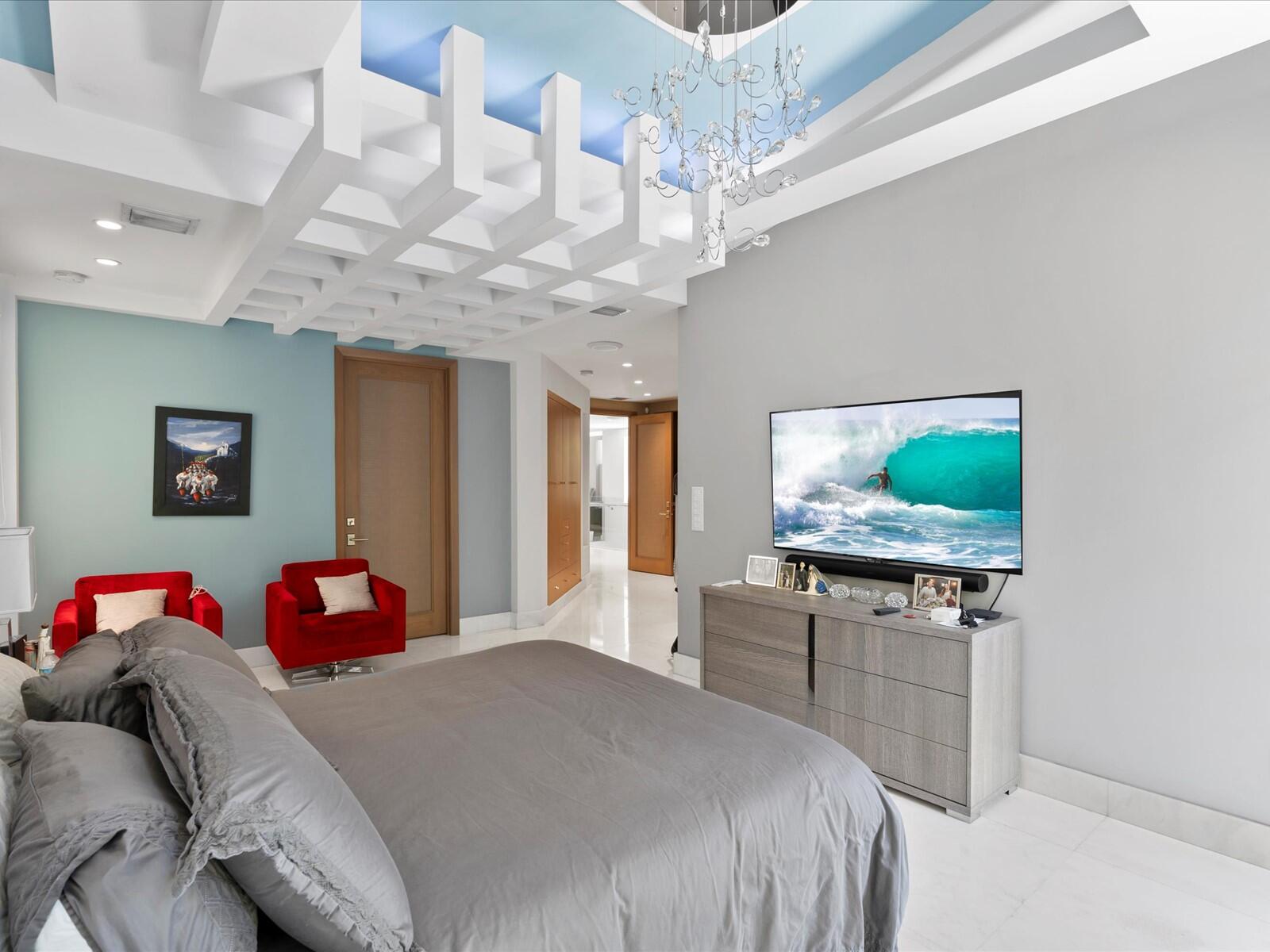 3917 S Le Jeune Road