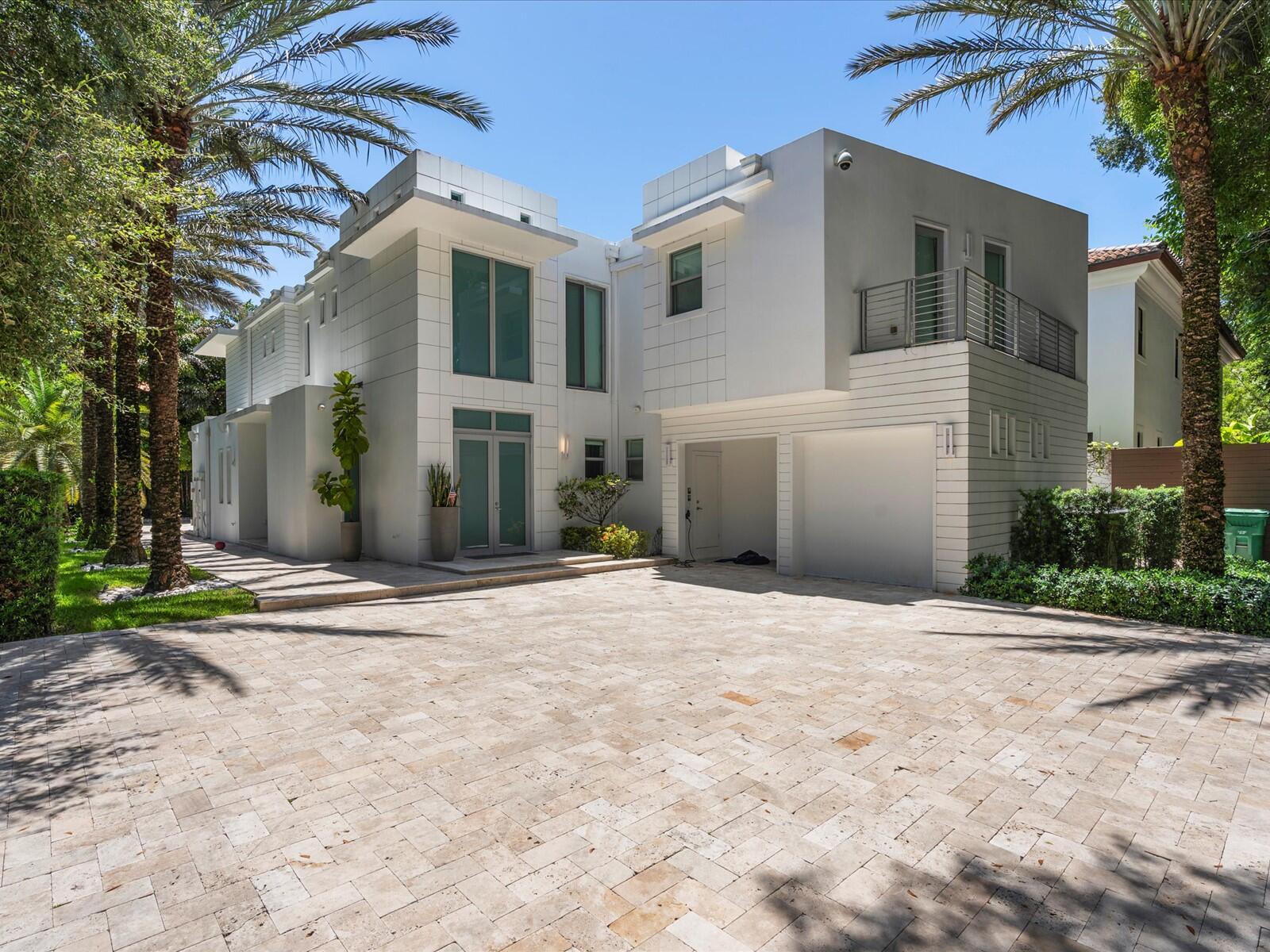 3917 S Le Jeune Road