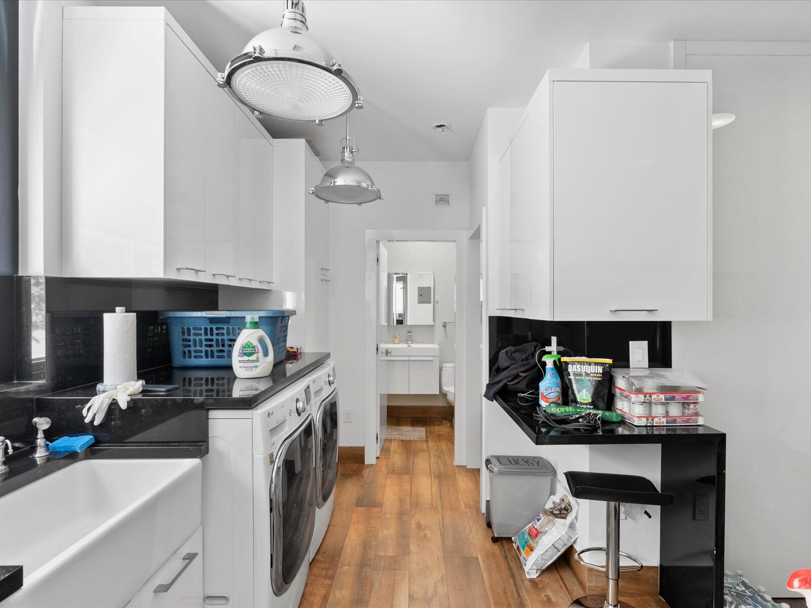 3917 S Le Jeune Road