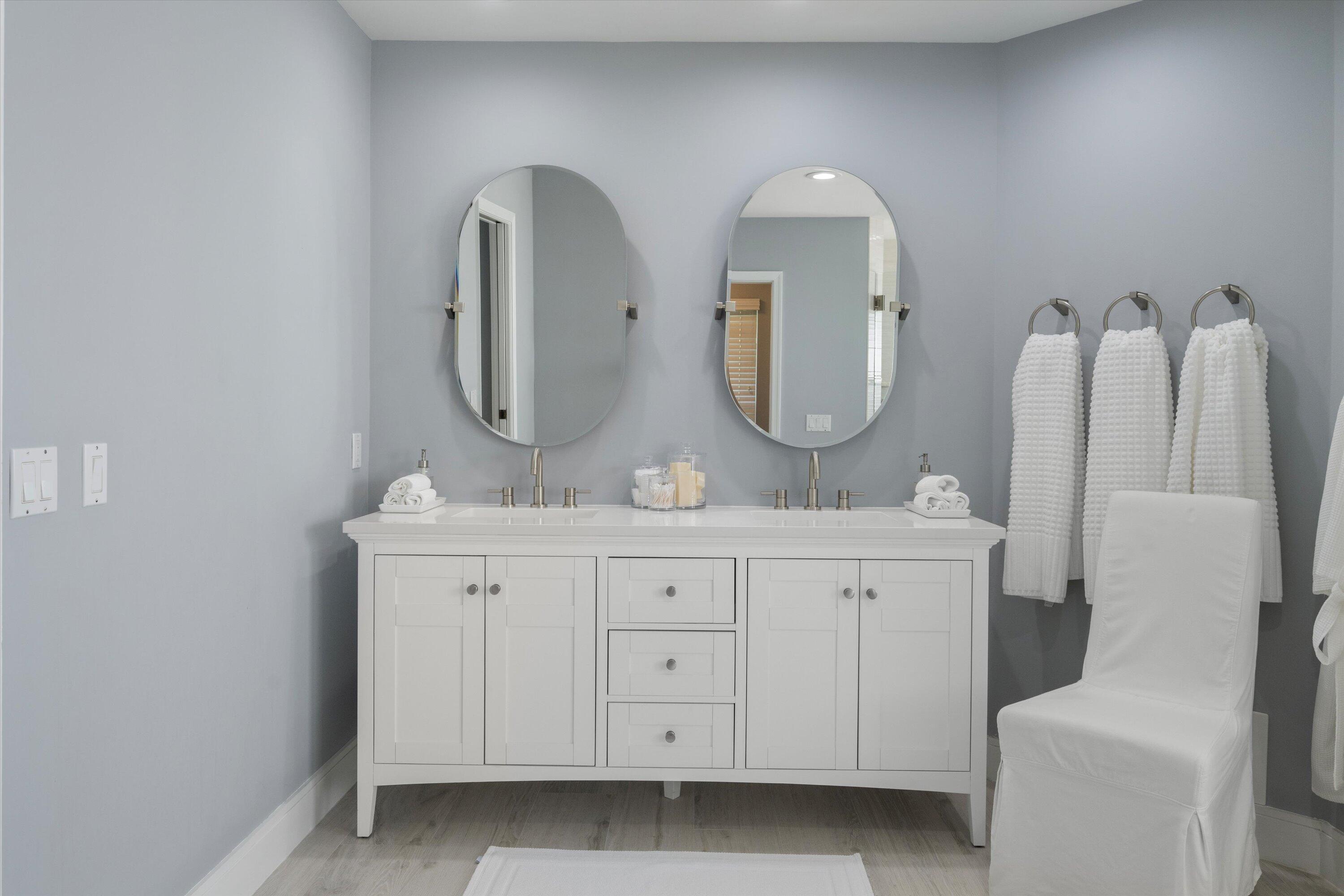 15495 Meadow Wood Drive