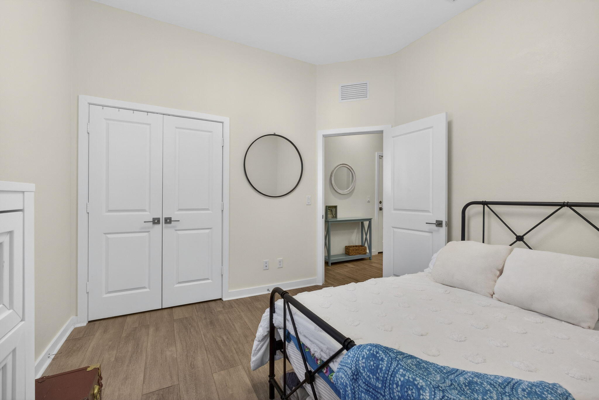 19699 Weathervane Way