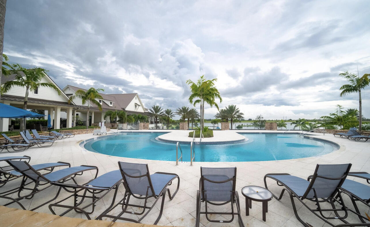 19699 Weathervane Way