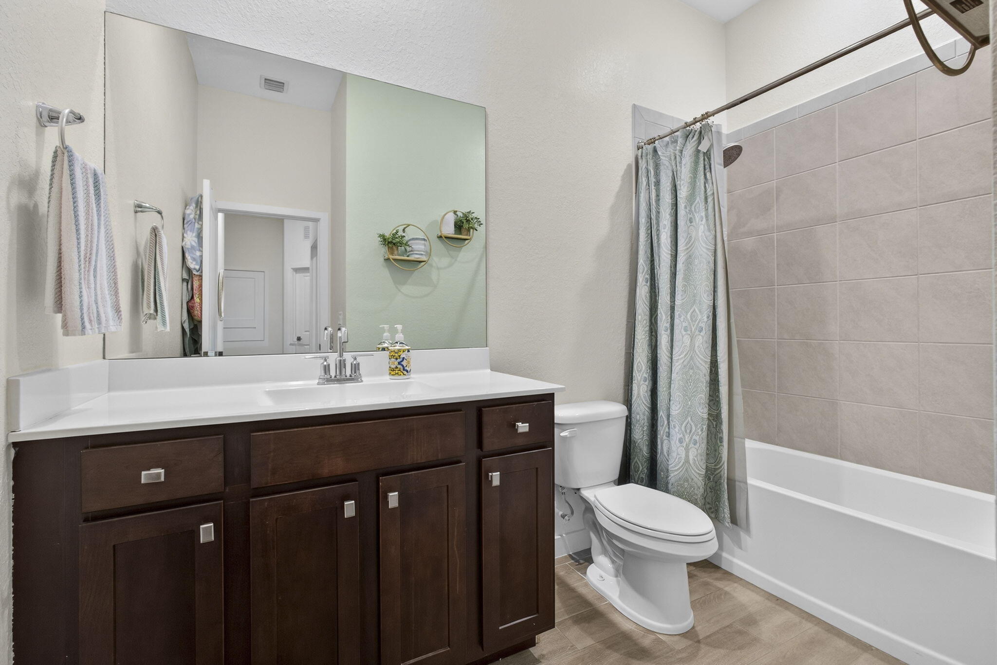 19699 Weathervane Way