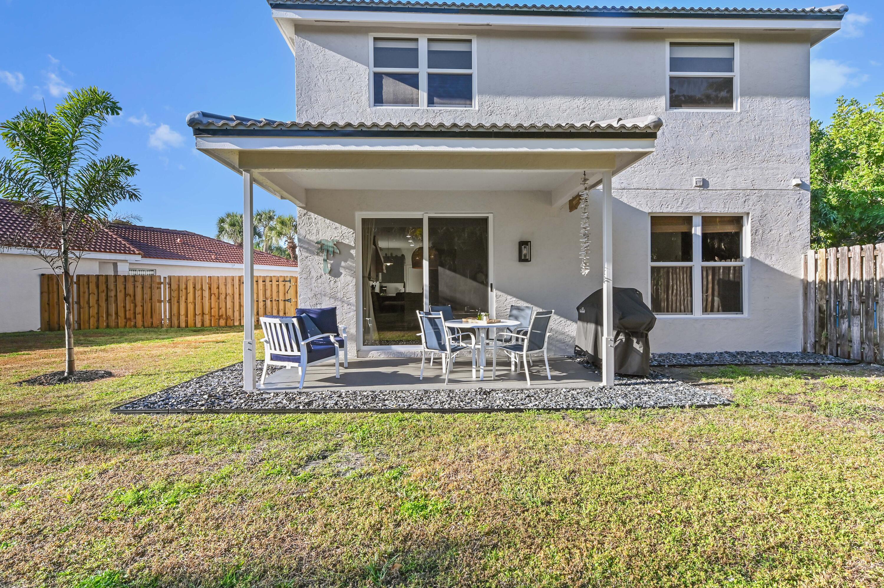 8017 Stirrup Cay Court