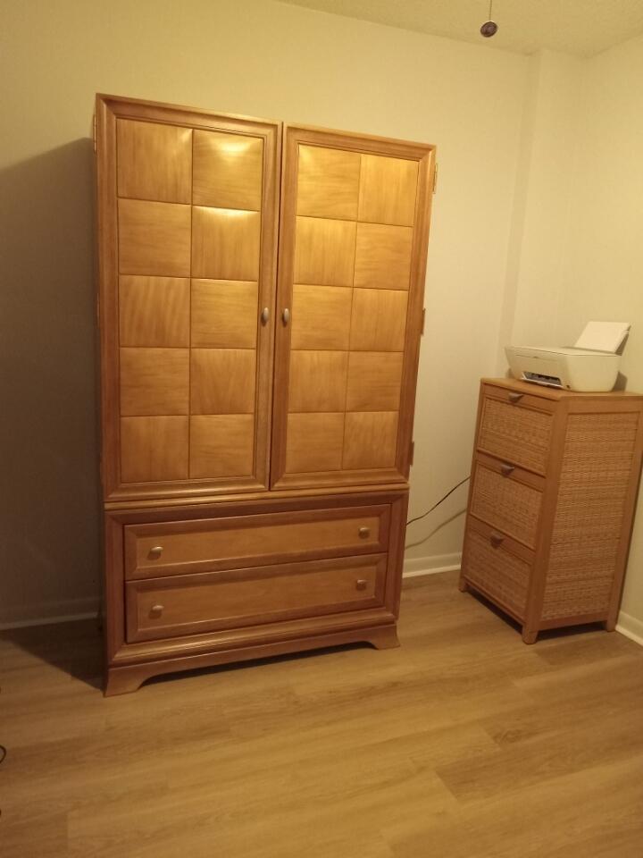 3146 Via Poinciana 307