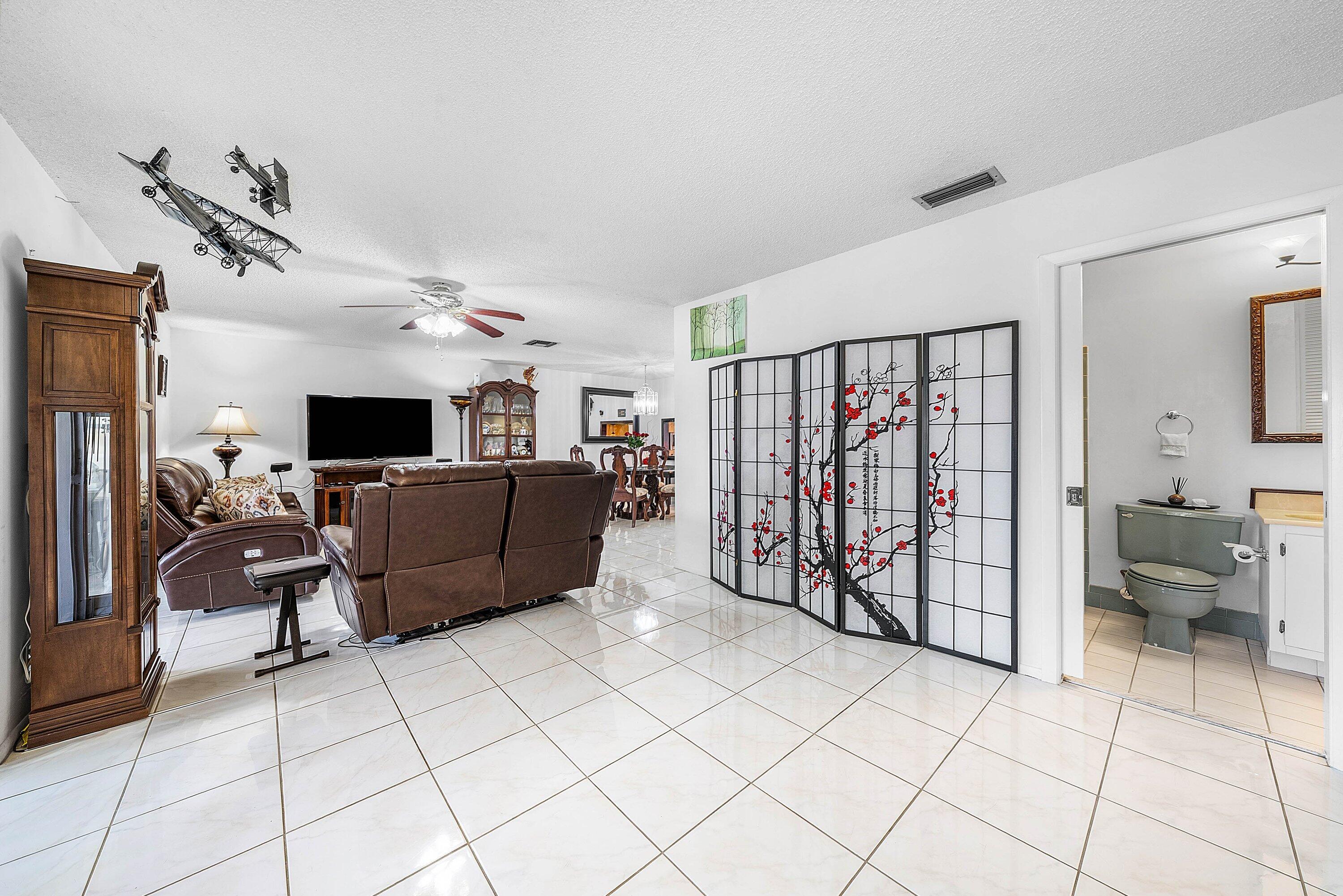 5730 Fernley Drive E 23