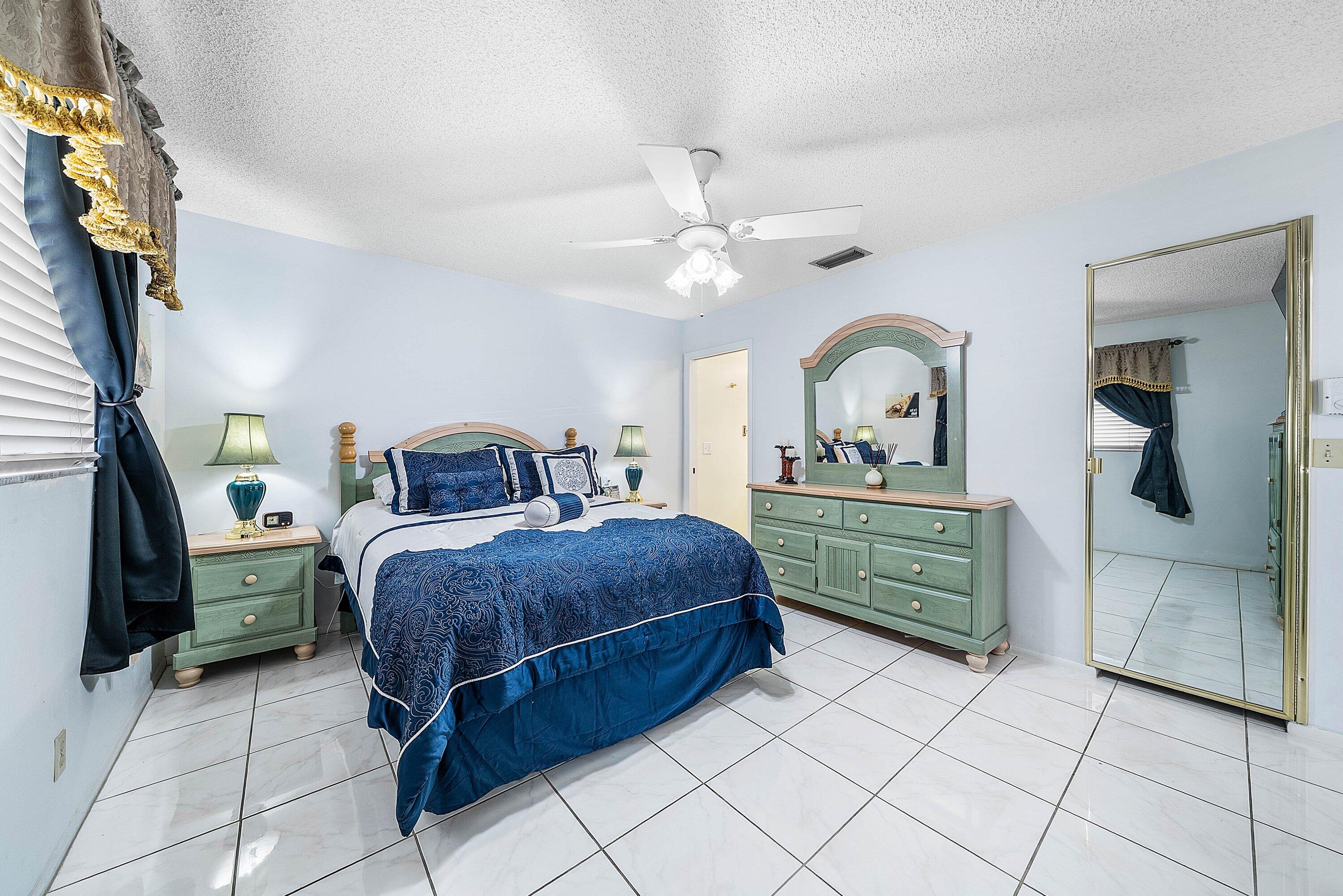 5730 Fernley Drive E 23
