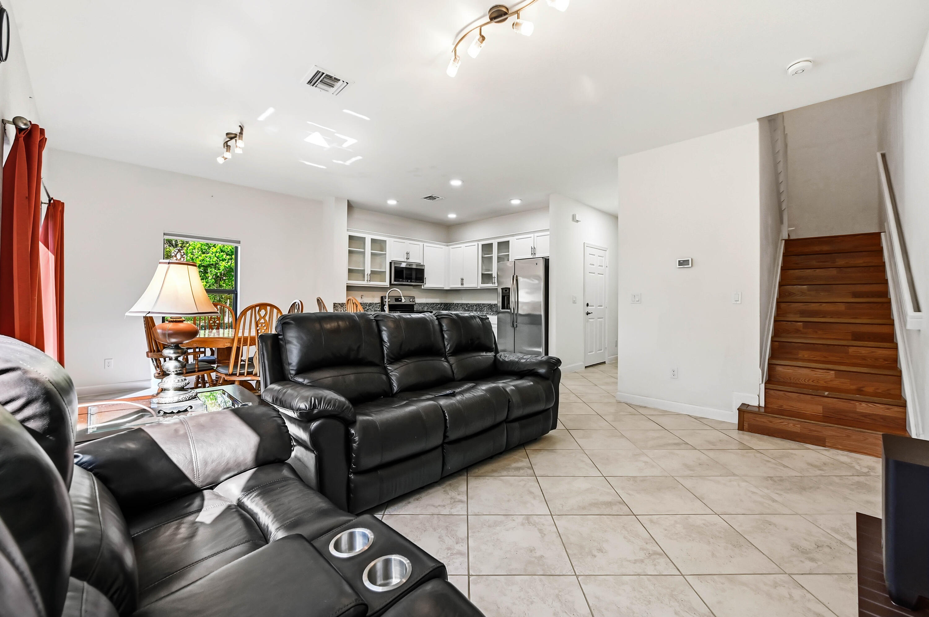 4664 Silver Saw Lane