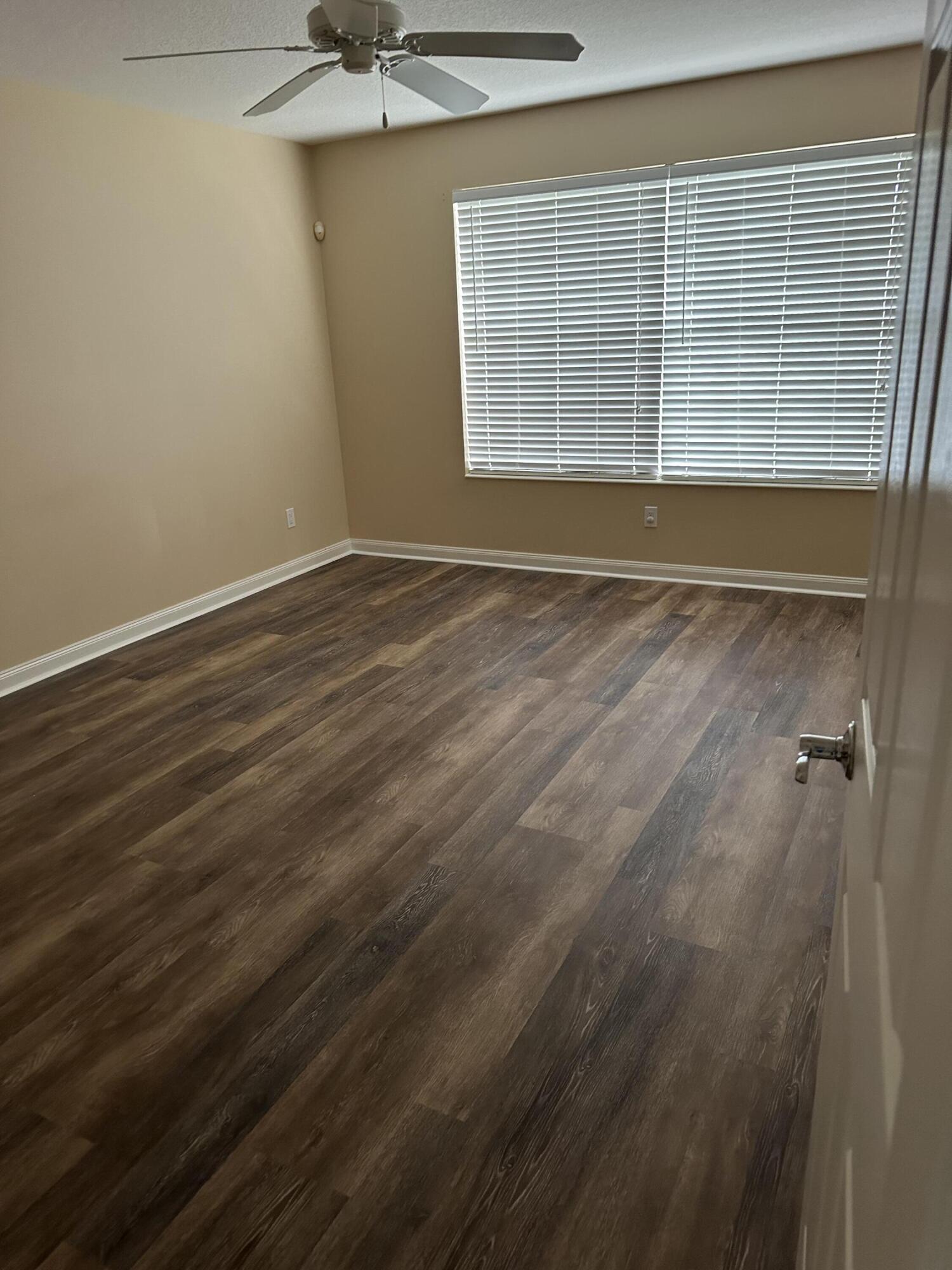 3041 Verdmont Lane