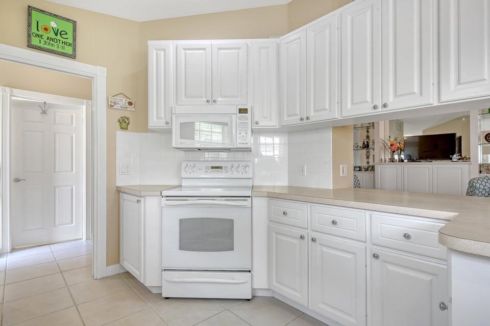 3041 Verdmont Lane