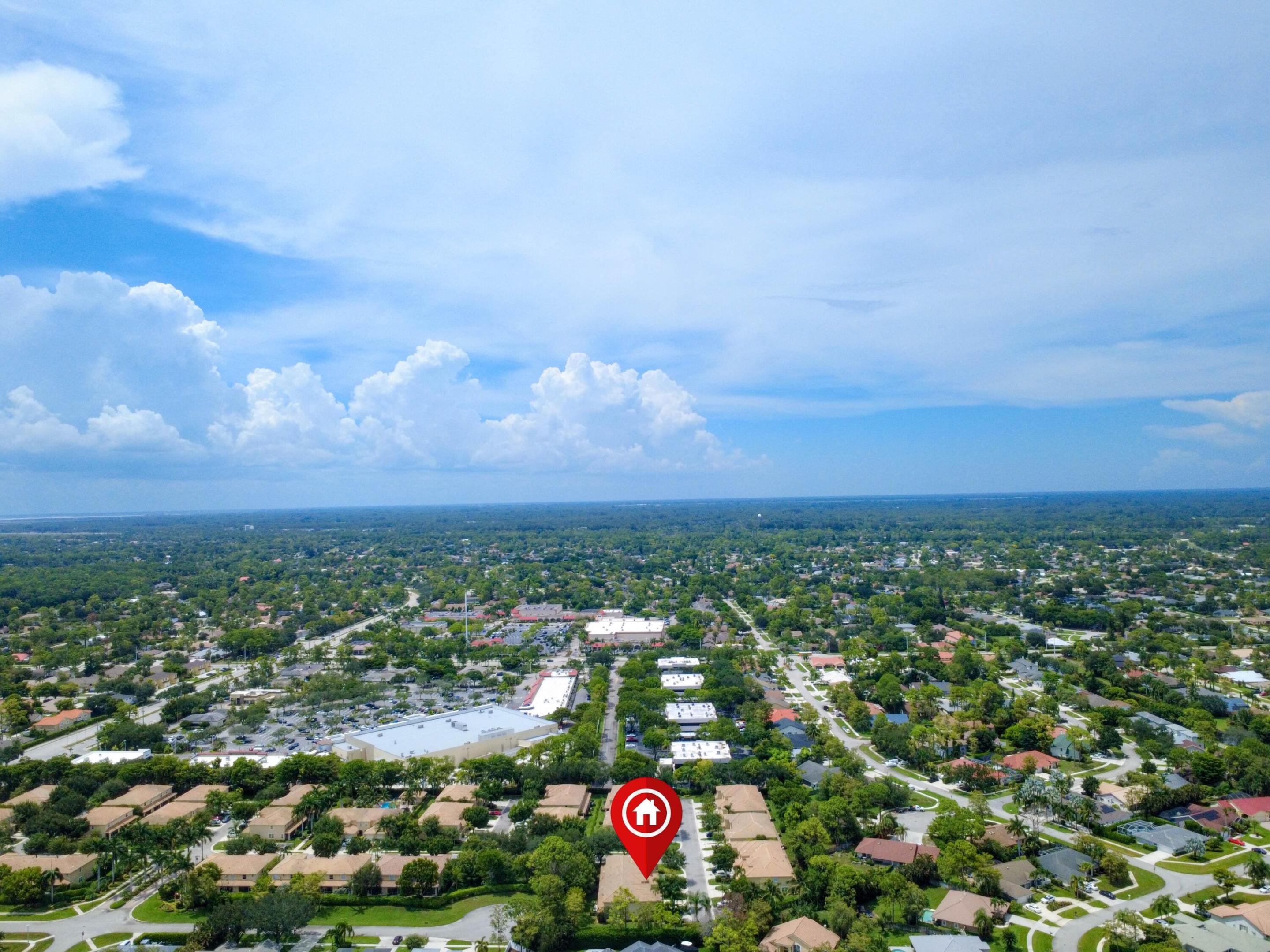 1527 Barrymore Court