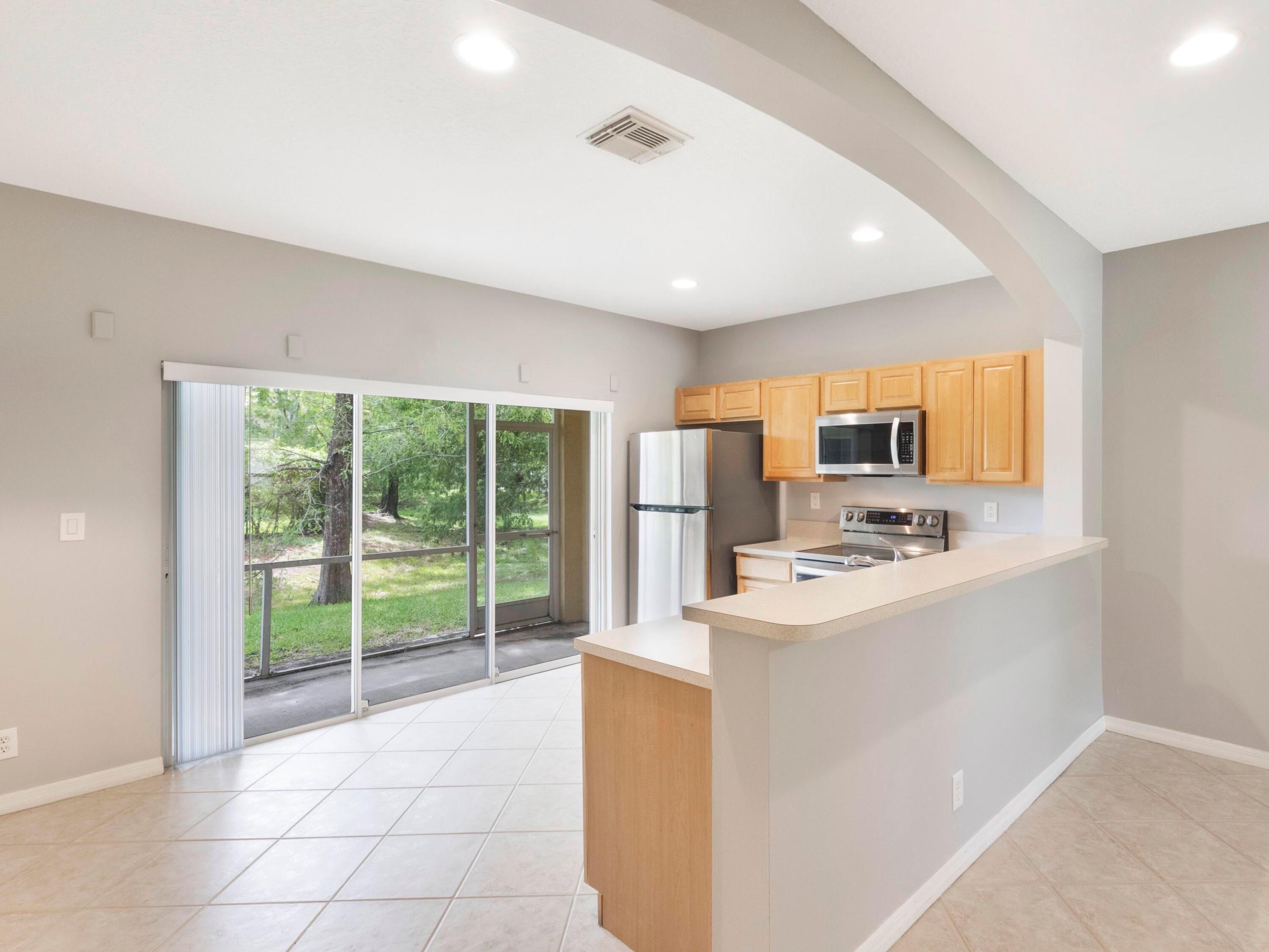 1527 Barrymore Court