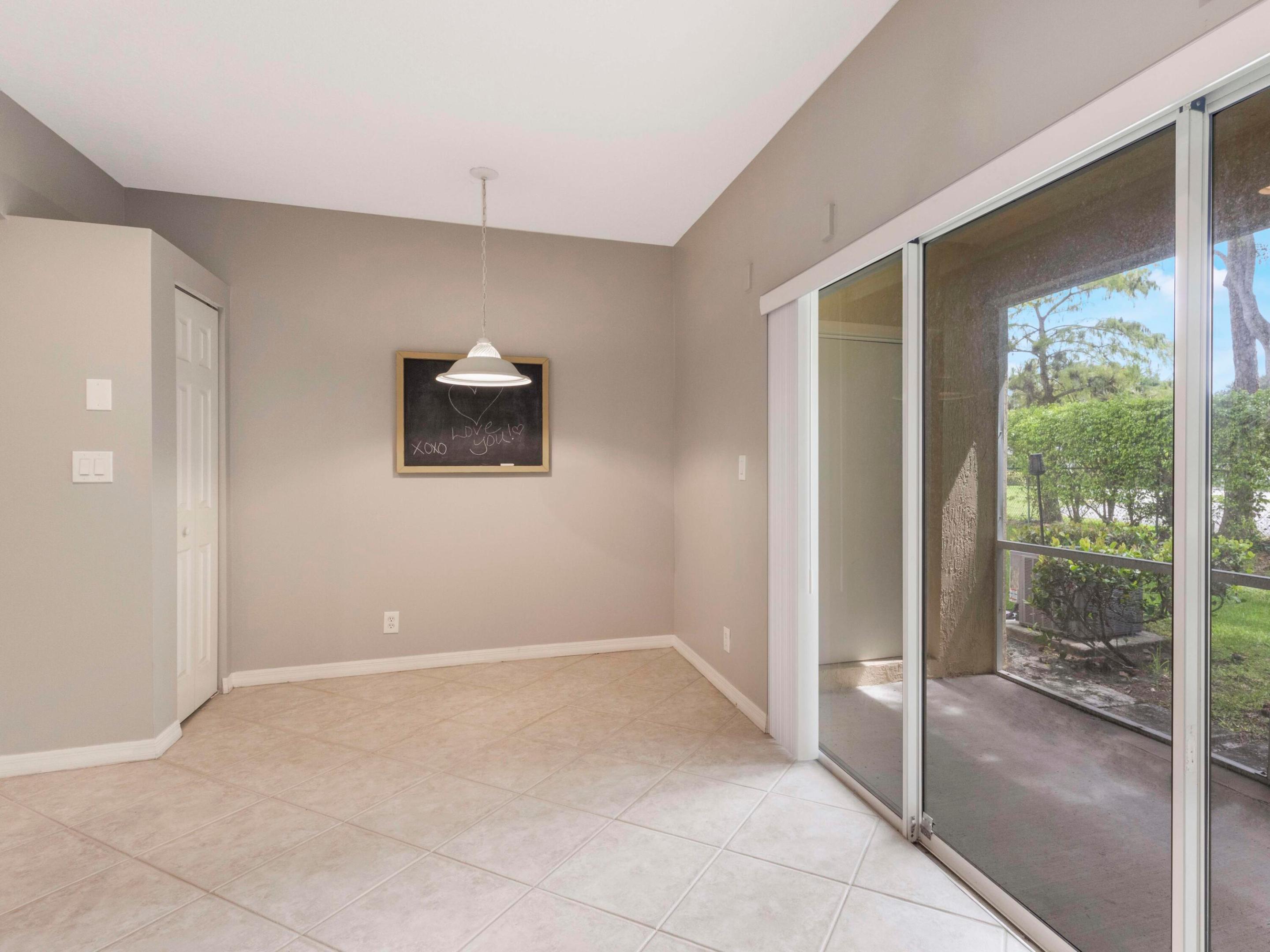 1527 Barrymore Court