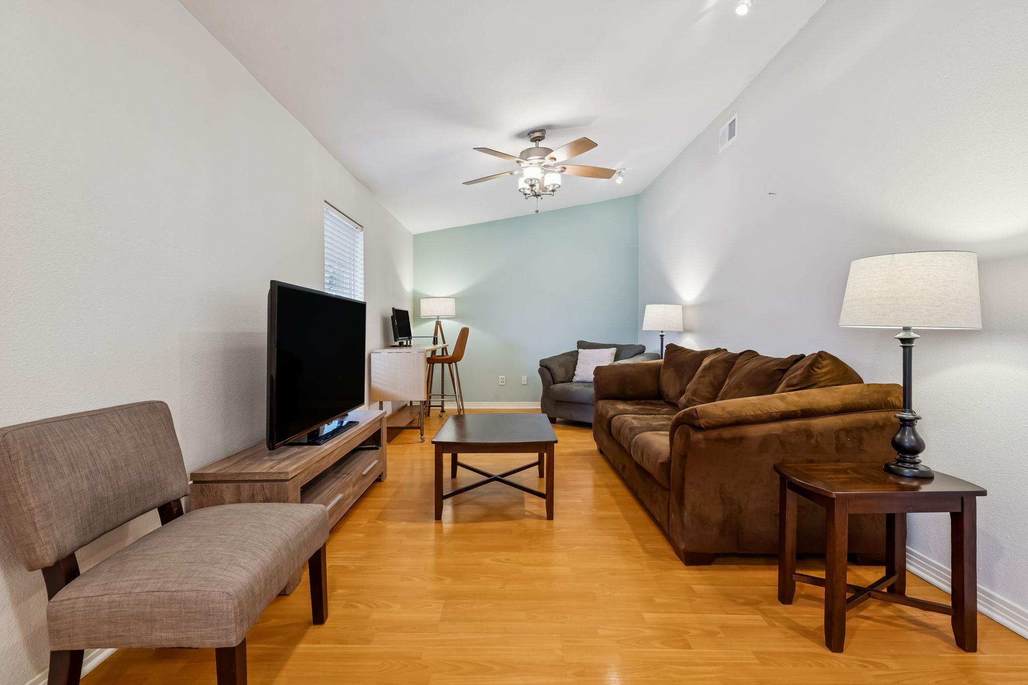 2021 Bluebonnet LN # 210