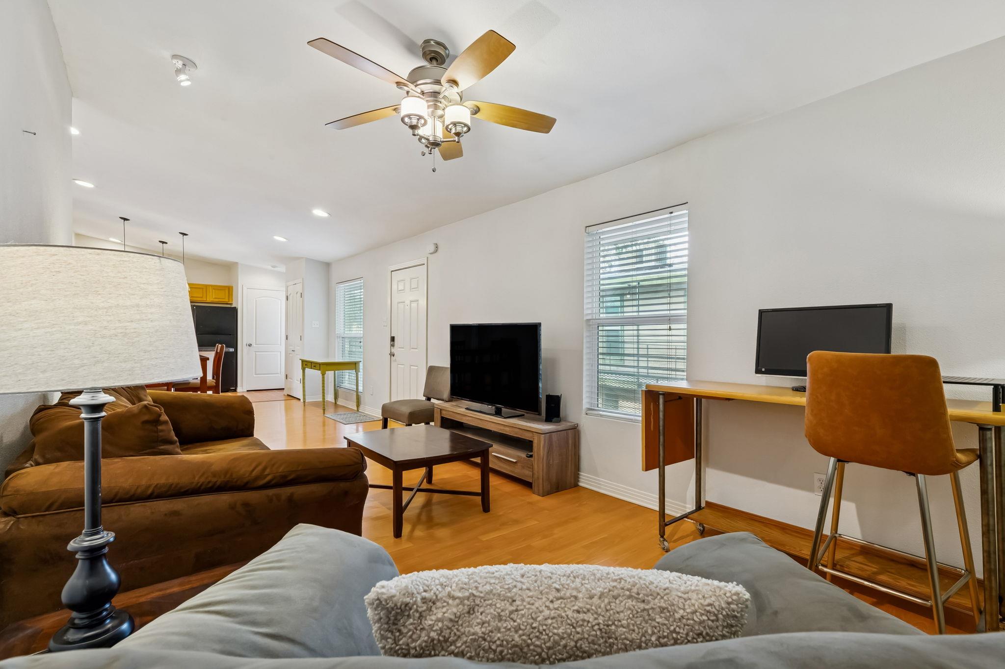 2021 Bluebonnet LN # 210